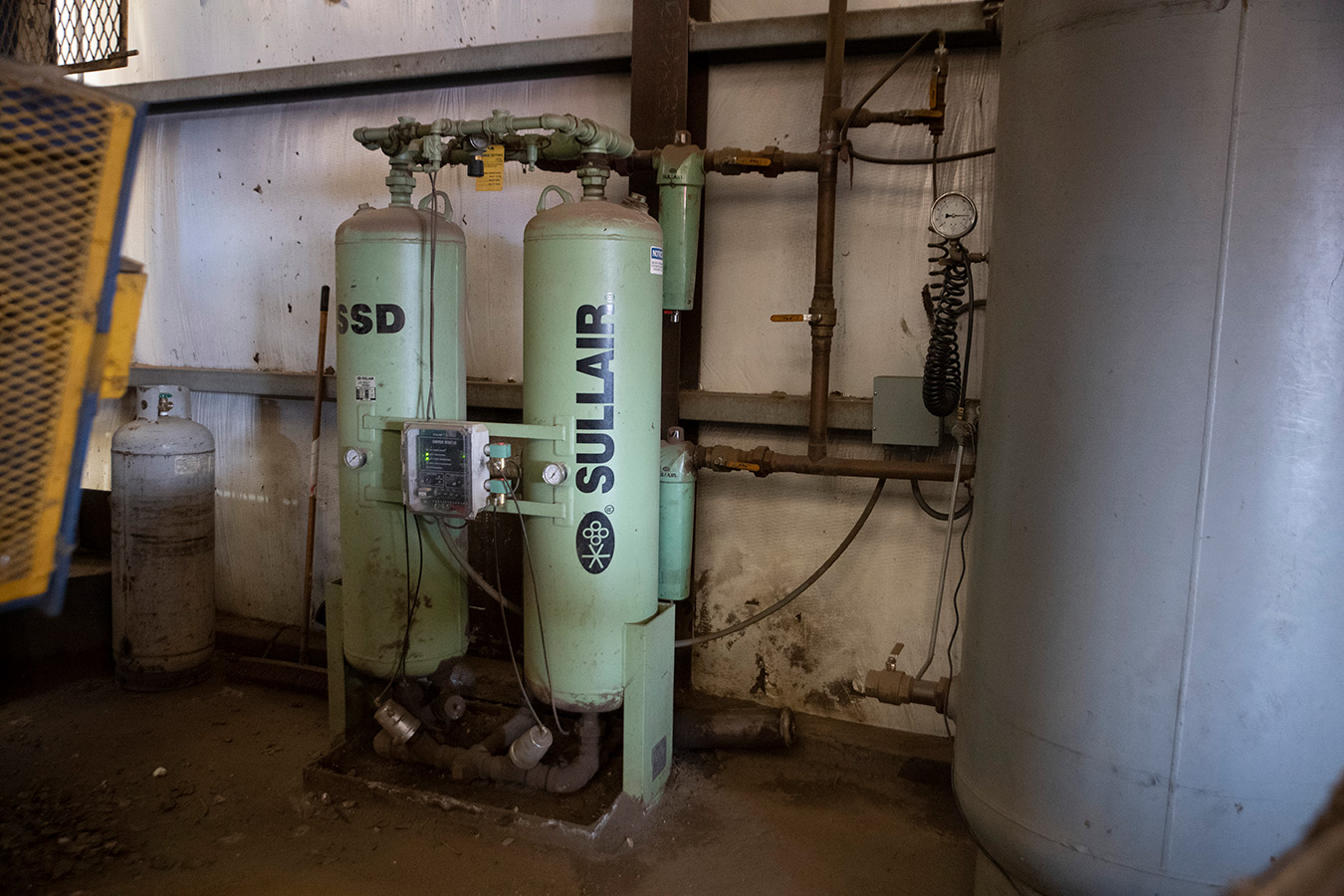 How to Choose a Desiccant or Refrigerated Air Dryer Sullair